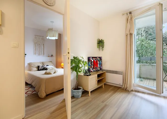 Le Tropical Bali, Appt T2, Proche Metro Et Centre Apartament