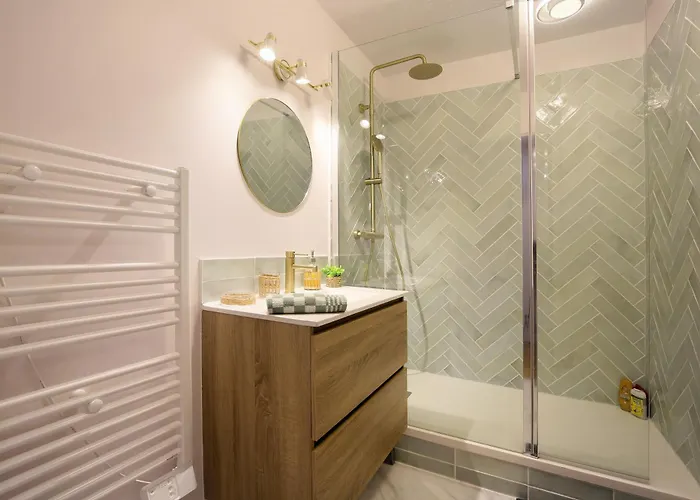 Le Tropical Bali, Appt T2, Proche Metro Et Centre *