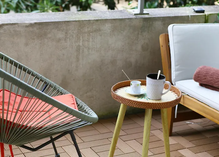 Le Tropical Bali, Appt T2, Proche Metro Et Centre Apartment *